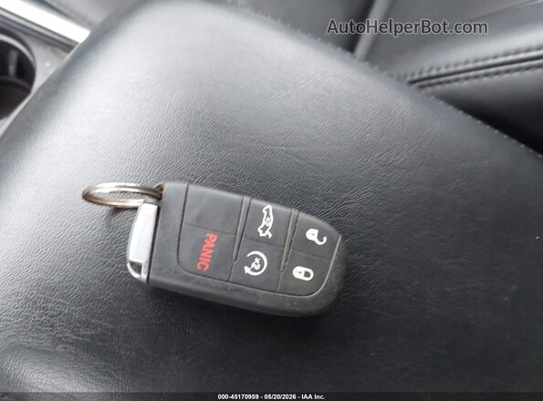 2C3CCARG0LH233729 2020 CHRYSLER 300 Black Вид панелі приладів