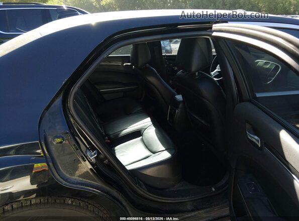 2C3CCARG3JH226786 2018 CHRYSLER 300 Черный 