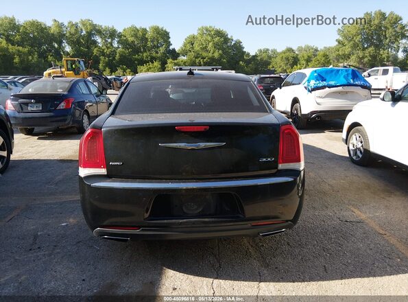 2C3CCARG3JH226786 2018 CHRYSLER 300 Черный 