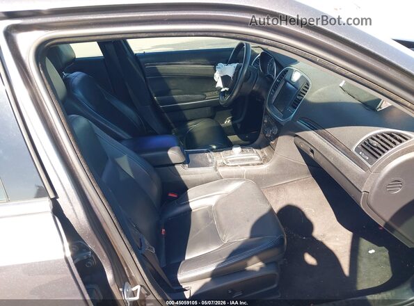 2C3CCARG4GH304775 2016 CHRYSLER 300 Gray წინა სალონის ხედი