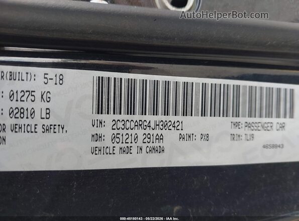 2C3CCARG4JH302421 2018 CHRYSLER 300 Black ძრავის განყოფილების ხედი