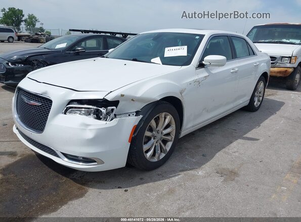 2C3CCARG5GH136161 2016 CHRYSLER 300 White Widok z przodu