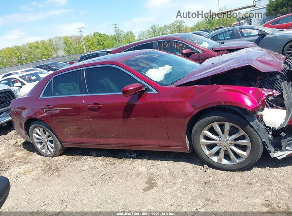 2C3CCARG9JH254009 2018 CHRYSLER 300 Maroon უკანა სალონის ხედი