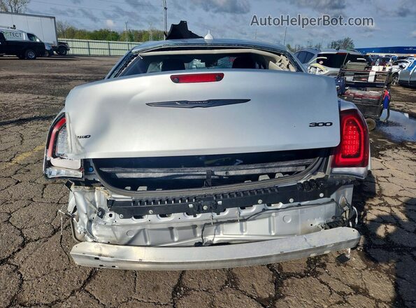 2C3CCASG0PH538535 2023 CHRYSLER 300 Серебряный Вид сзади