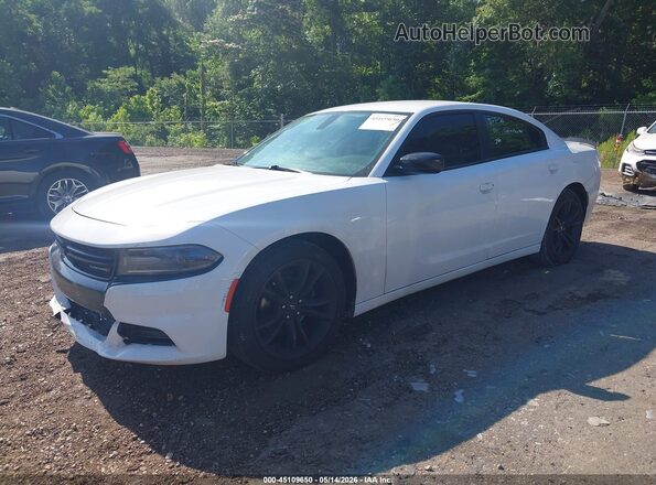 2C3CDXBG0HH643142 2017 DODGE CHARGER White Передня ліва чверть