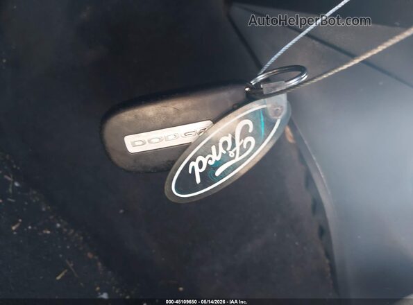 2C3CDXBG0HH643142 2017 DODGE CHARGER White Вид панелі приладів