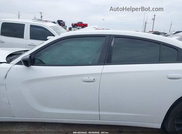 2C3CDXBG0JH336558 2018 DODGE CHARGER White Vista interior de 360 grados