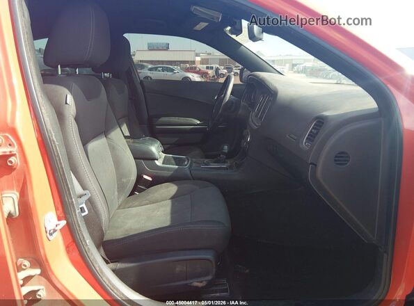 2C3CDXBG1HH628486 2017 DODGE CHARGER Orange Front interior view