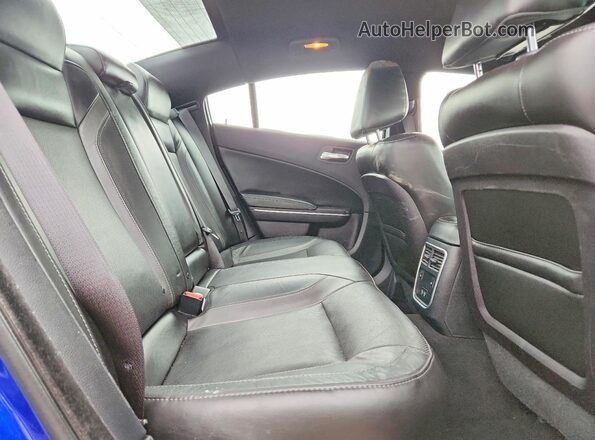 2C3CDXBG1KH741930 2019 DODGE CHARGER Blue Vista de los asientos traseros
