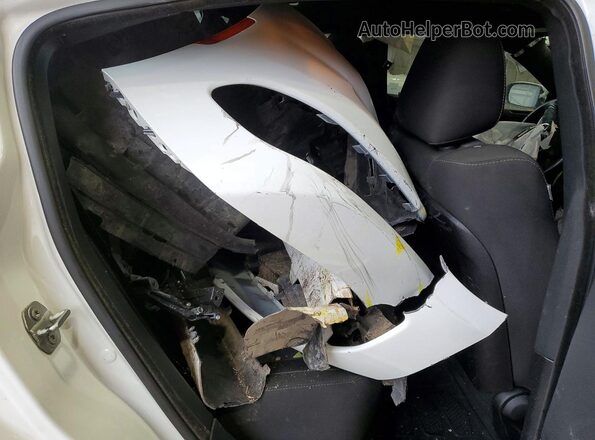 2C3CDXBG4KH758902 2019 DODGE CHARGER White 