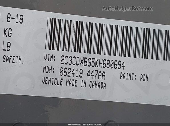 2C3CDXBG5KH680694 2019 DODGE CHARGER Gray Vista del compartimento del motor