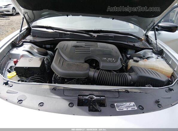 2C3CDXBG7PH529282 2023 DODGE CHARGER Silver Widok z tyłu