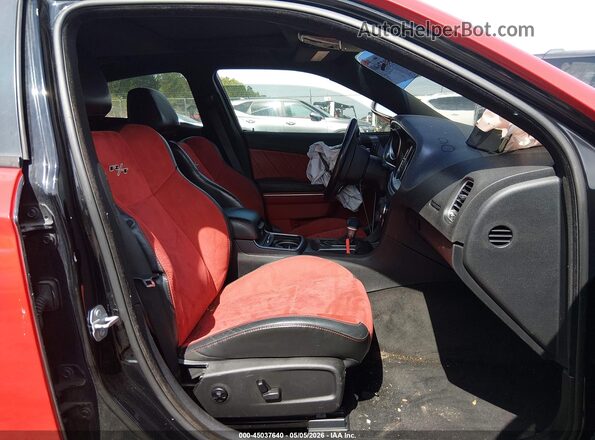 2C3CDXCT4GH197118 2016 DODGE CHARGER Red Vista interior delantera
