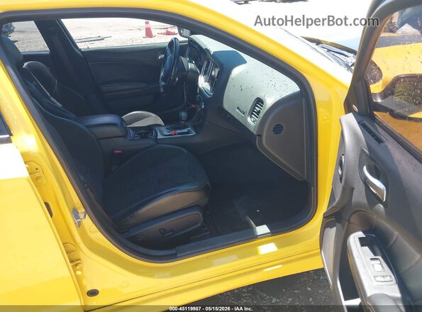 2C3CDXGJ7HH535427 2017 DODGE CHARGER Yellow Vista interior delantera
