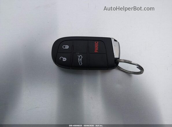 2C3CDXHG3GH158841 2016 DODGE CHARGER Черный Вид панели приборов
