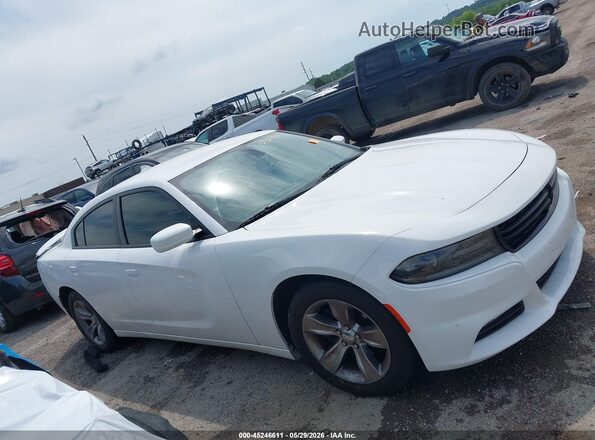 2C3CDXHG4GH335008 2016 DODGE CHARGER White Vista interior trasera