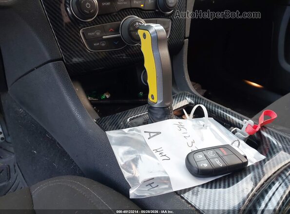 2C3CDXHG5LH212327 2020 DODGE CHARGER Gray Dashboard view