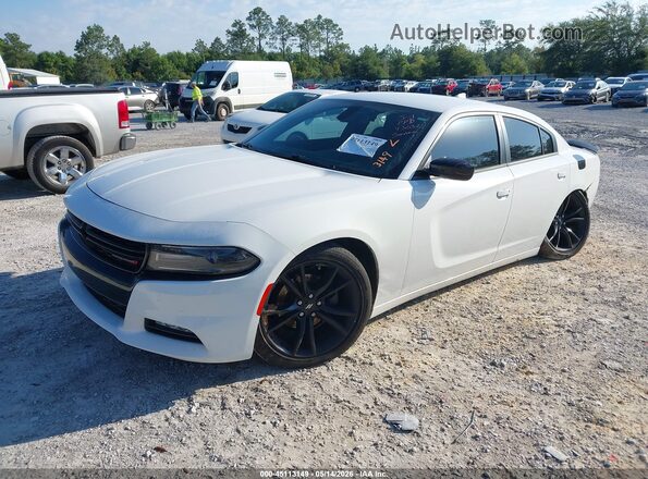 2C3CDXHG7JH139653 2018 DODGE CHARGER White Vista tres cuartos delantera izquierda