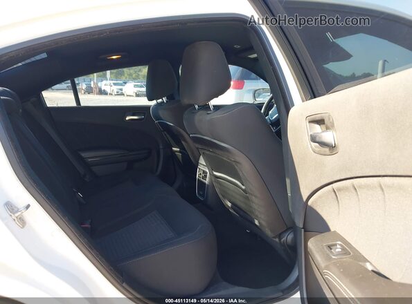 2C3CDXHG7JH139653 2018 DODGE CHARGER White Vista de la etiqueta del VIN