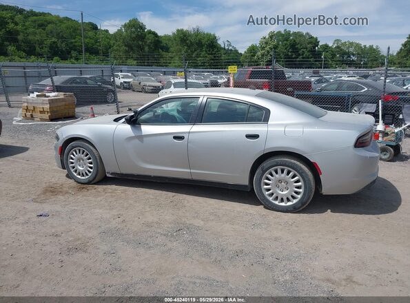 2C3CDXKT8JH330231 2018 DODGE CHARGER Silver სალონის 360-გრადუსიანი ხედი