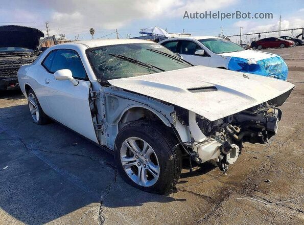 2C3CDZAG2HH502473 2017 DODGE CHALLENGER Белый Передняя правая четверть