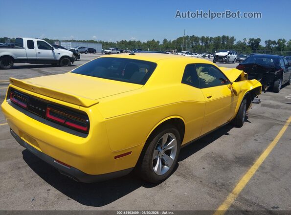 2C3CDZAG3JH232868 2018 DODGE CHALLENGER Yellow Rear right