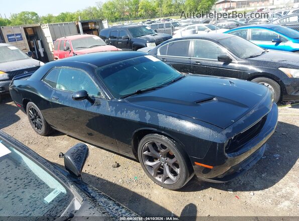 2C3CDZAG3JH286848 2018 DODGE CHALLENGER Black 