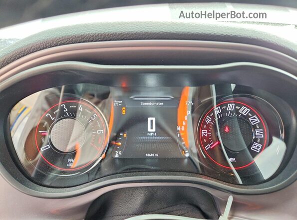 2C3CDZAG3PH600300 2023 DODGE CHALLENGER Silver ხელსაწყოთა პანელის ხედი