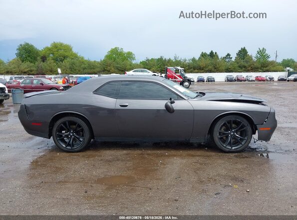 2C3CDZAG5JH276869 2018 DODGE CHALLENGER Gray Vista interior trasera