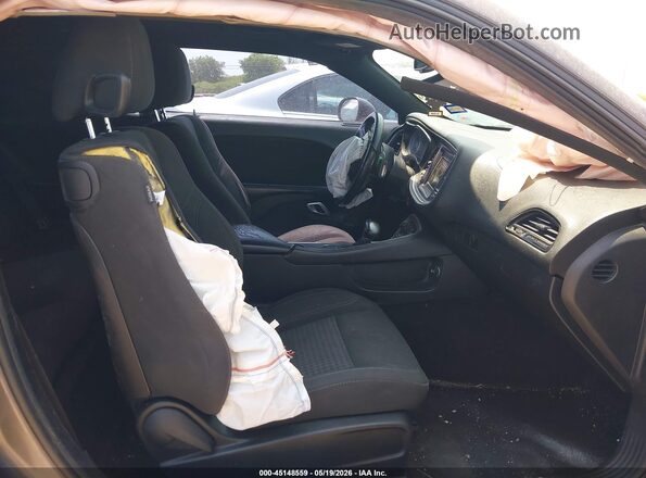 2C3CDZAG6JH237613 2018 DODGE CHALLENGER Серый Вид салона спереди