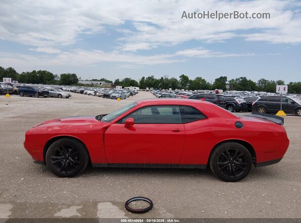 2C3CDZAG7GH119661 2016 DODGE CHALLENGER Red სალონის 360-გრადუსიანი ხედი