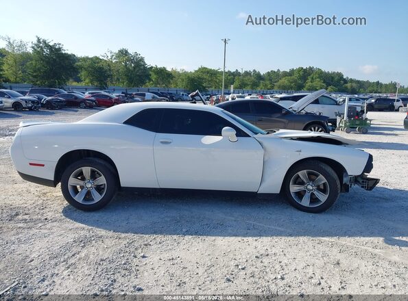 2C3CDZAG7KH620543 2019 DODGE CHALLENGER White Widok wnętrza z tyłu