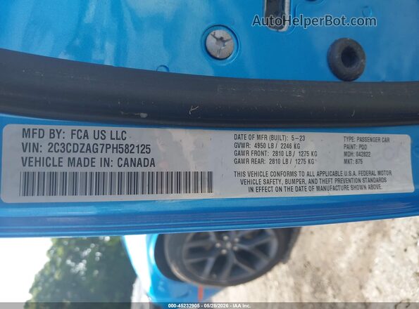 2C3CDZAG7PH582125 2023 DODGE CHALLENGER Blue Widok komory silnika