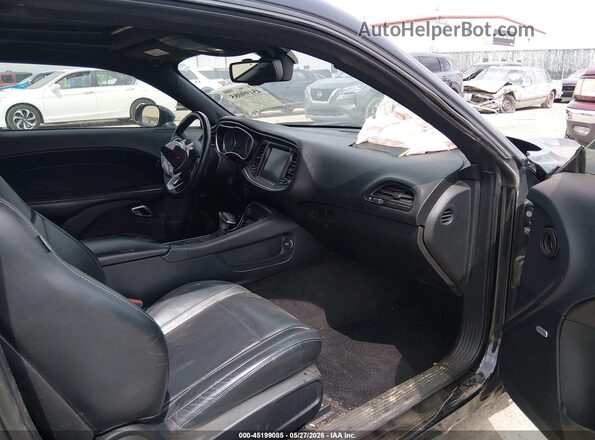 2C3CDZAGXGH306778 2016 DODGE CHALLENGER Black Вид салону спереду