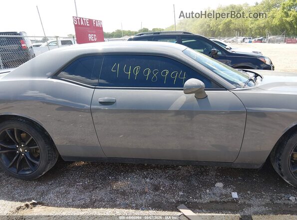 2C3CDZAGXHH613904 2017 DODGE CHALLENGER Gray Вид задньої частини салону