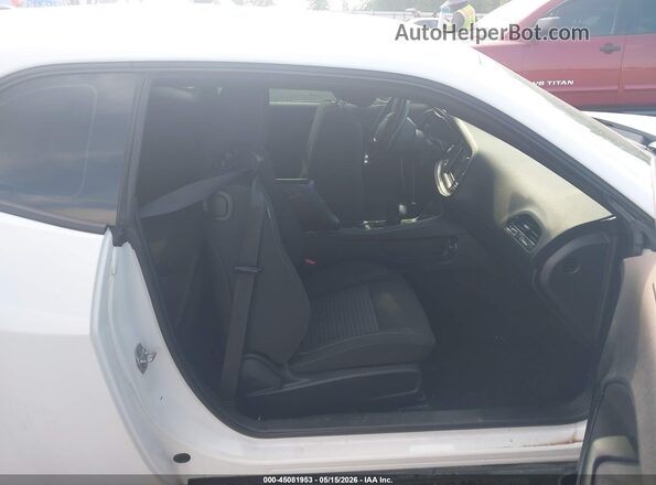 2C3CDZAGXMH552063 2021 DODGE CHALLENGER White Вид салону спереду