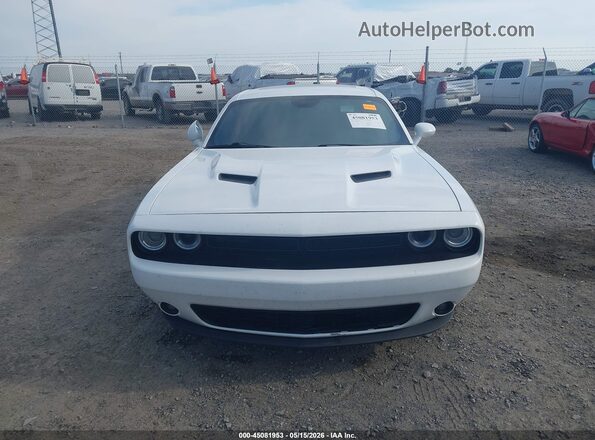 2C3CDZAGXMH552063 2021 DODGE CHALLENGER White Вид щитка приладів