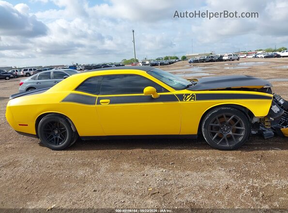 2C3CDZBT1HH531720 2017 DODGE CHALLENGER White Vista interior trasera