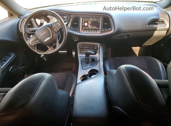 2C3CDZBT3KH552334 2019 DODGE CHALLENGER Черный Вид панели приборов