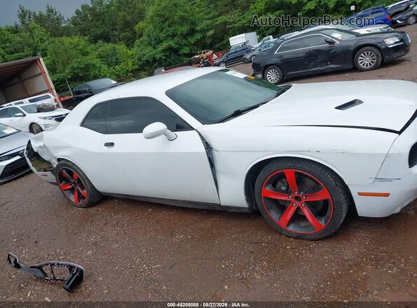 2C3CDZBT4KH641488 2019 DODGE CHALLENGER White Rear interior view