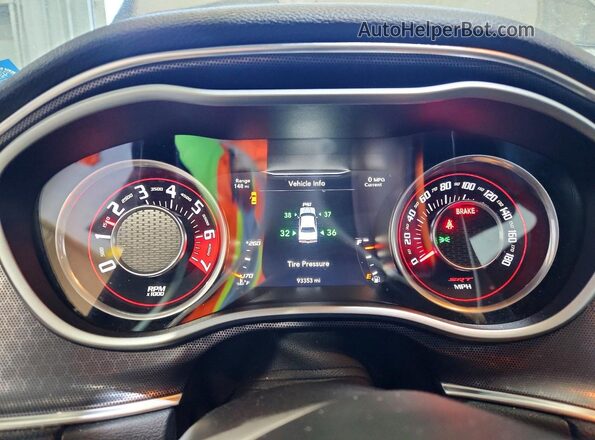2C3CDZDJ4GH131340 2016 DODGE CHALLENGER Gray Instrument cluster view