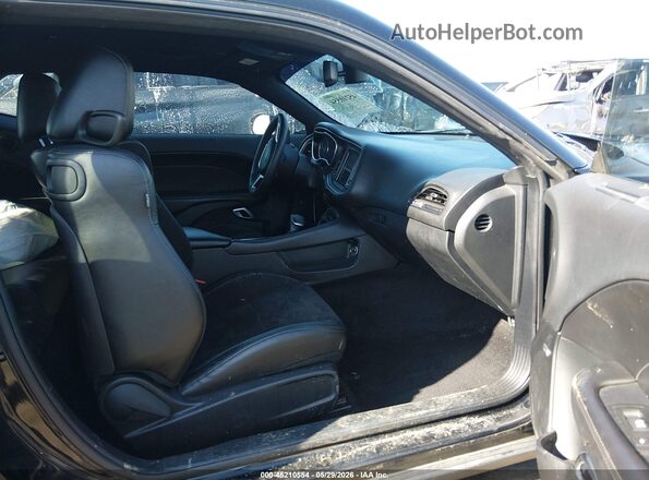 2C3CDZFJ1JH310276 2018 DODGE CHALLENGER Black Սալոնի դիմացի տեսք