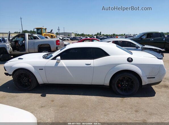 2C3CDZFJ1KH611227 2019 DODGE CHALLENGER White 360 interior view