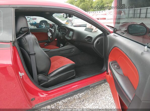 2C3CDZFJ4GH129181 2016 DODGE CHALLENGER Red 
