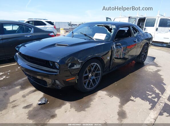 2C3CDZFJ9GH271560 2016 DODGE CHALLENGER Black Առջևի ձախ երեք քառորդ տեսարան