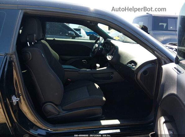 2C3CDZGG6KH739921 2019 DODGE CHALLENGER Black Front interior view