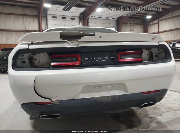 2C3CDZGG7JH328462 2018 DODGE CHALLENGER White Front view