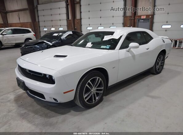 2C3CDZGG7JH328462 2018 DODGE CHALLENGER White Front left