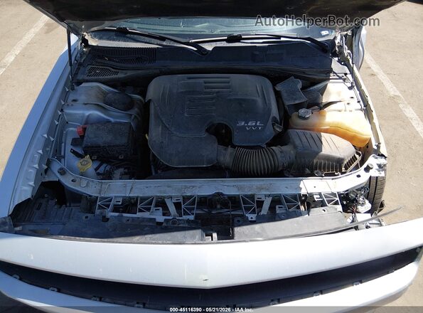 2C3CDZJG9LH149013 2020 DODGE CHALLENGER Серебряный Вид сзади