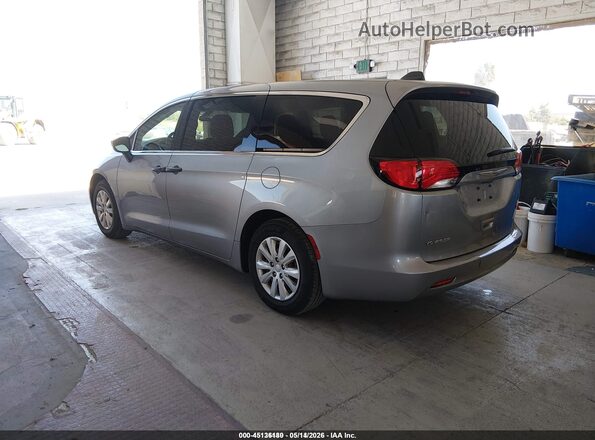 2C4RC1AG8LR249236 2020 CHRYSLER VOYAGER Silver Tył lewy